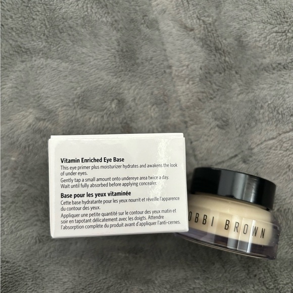 Bobbi Brown Vitamin Enriched Eye Base  - 0.5 oz/15ML - Picture 2 of 3